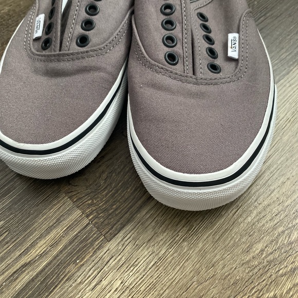 Vans Authentic Canvas Shoe in black/pewter women’s 8.5 Men’s 7. Never worn - Picture 10 of 12
